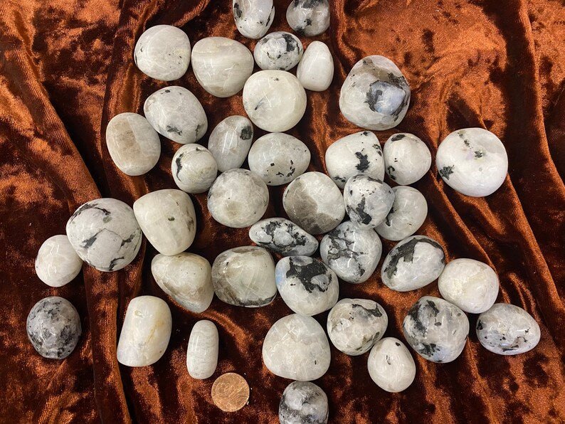 Traditional Birthstone for June - Moonstone - Minter and Richter Designs