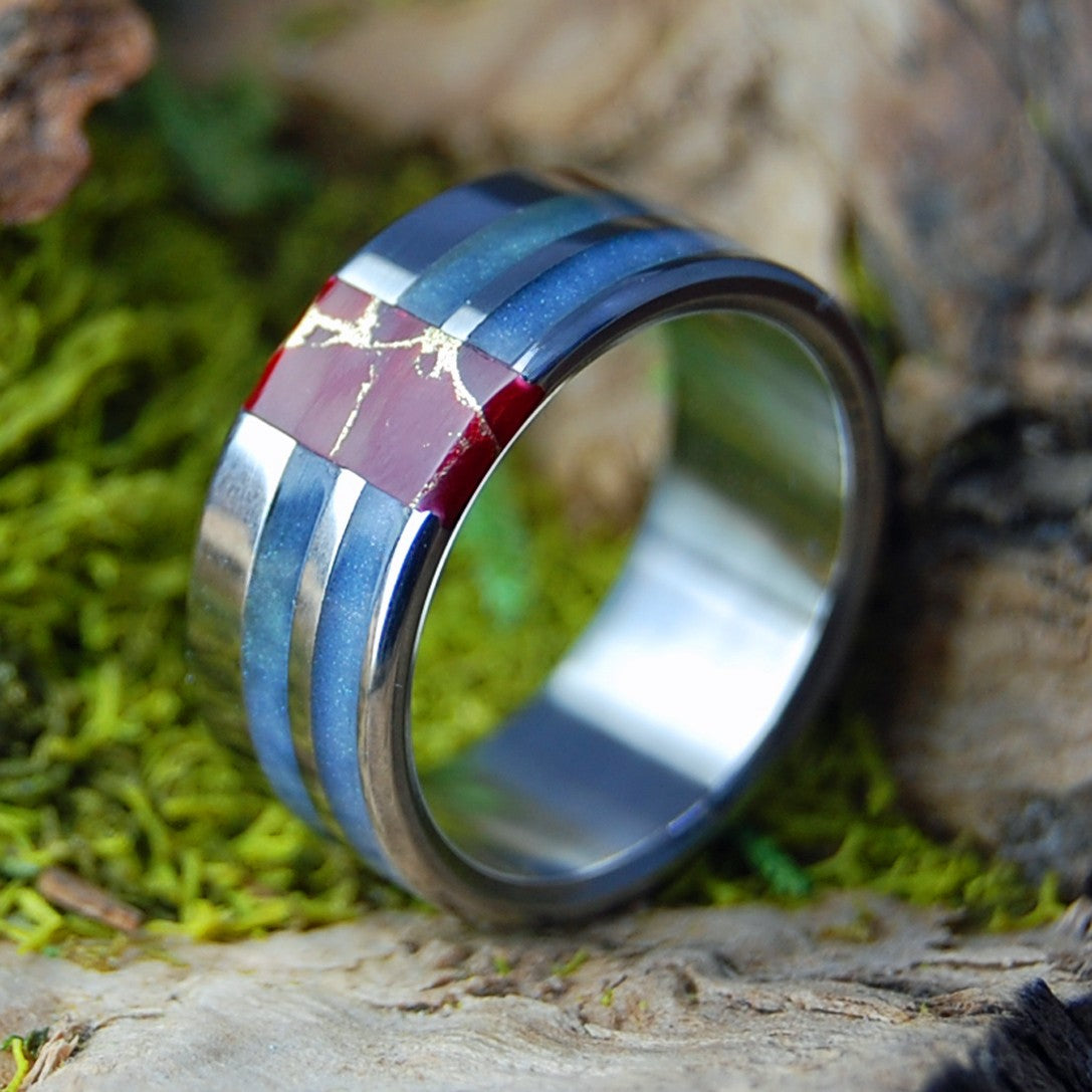 WEST INDIE OCEAN | Men's Gold Webbed Red Jasper, Gray Marbled Opalescent & Titanium Wedding Ring