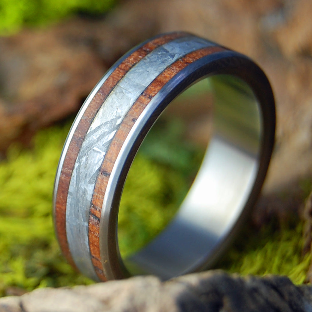 Cocobolo Meteorite | Men's Meteorite, Cocobolo Wood & Titanium Wedding Ring