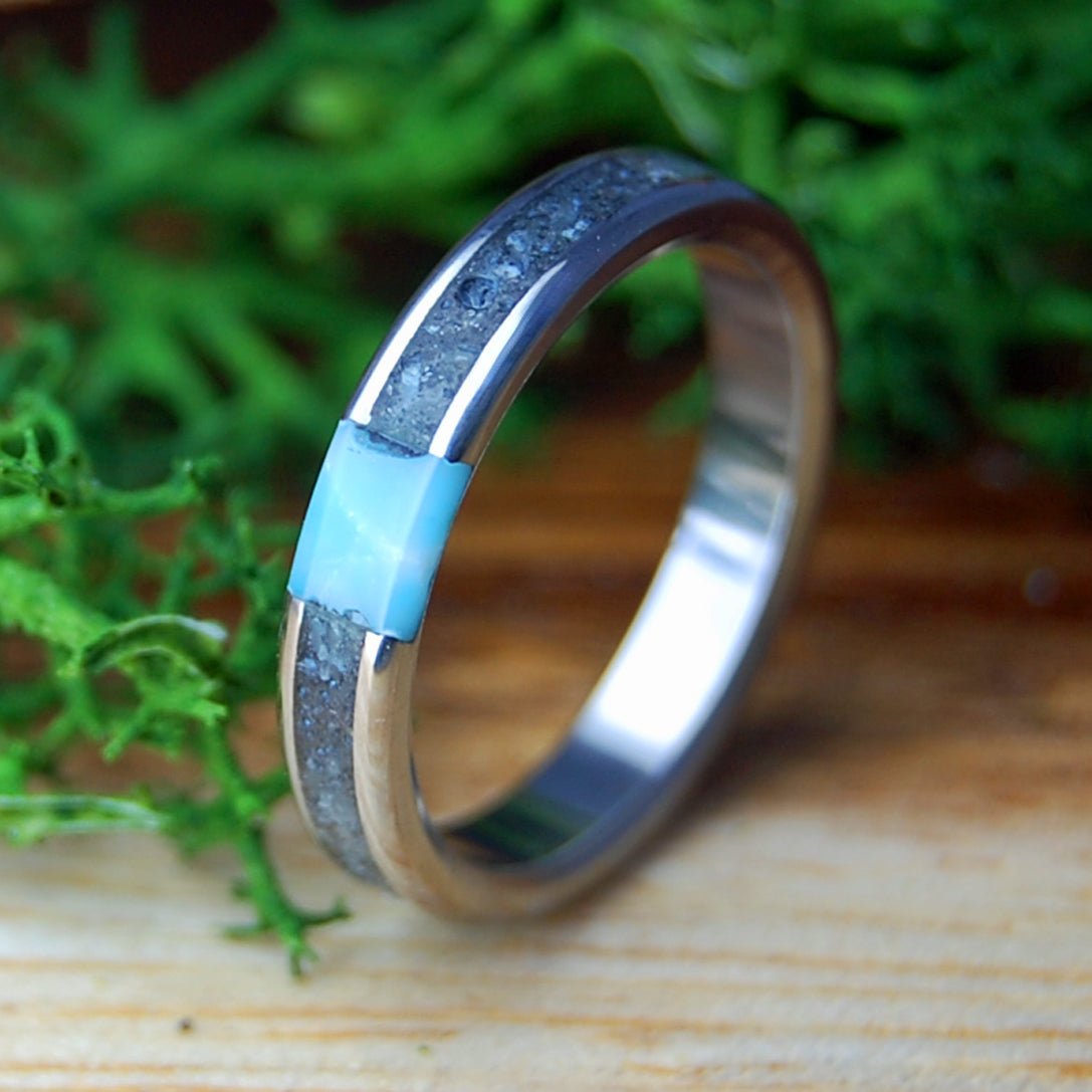 ASSATEAGUE SKIES | Assateague Beach Sand, Larimar Stone, Crushed Larimar & Titanium Wedding Ring - Minter and Richter Designs