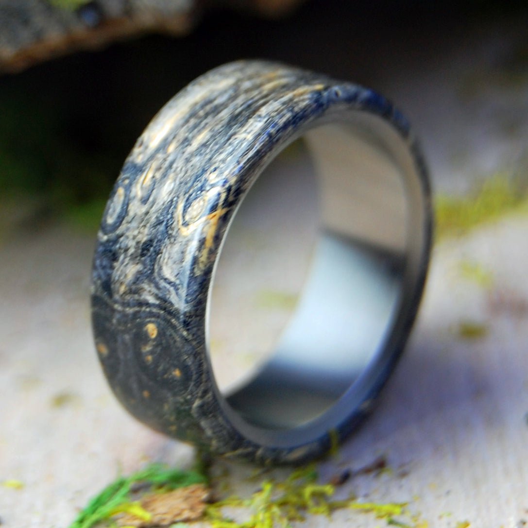 Black Box Elder Overlay | Size 9 At 7.9mm | Black Box Elder Wood | Unique Wedding Band | On Sale - Minter and Richter Designs