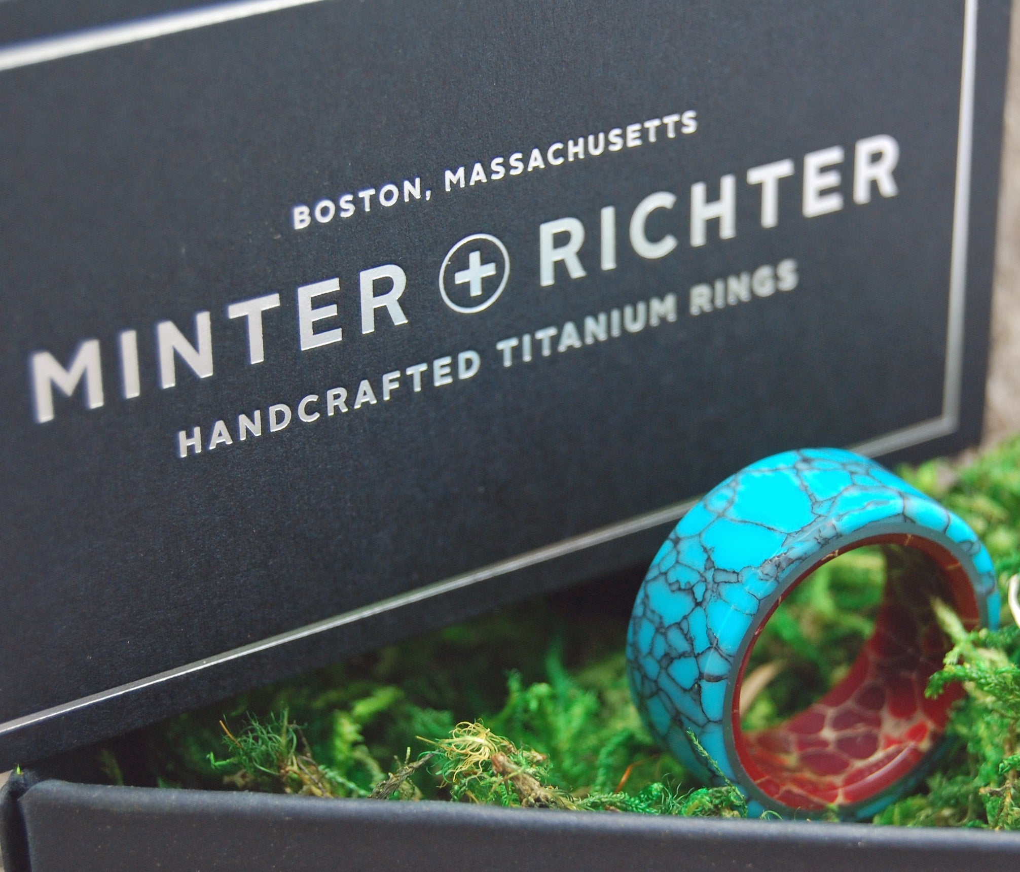 Bow To The King | Men's Turquoise, Red Jasper & Titanium Wedding Ring - Minter and Richter Designs