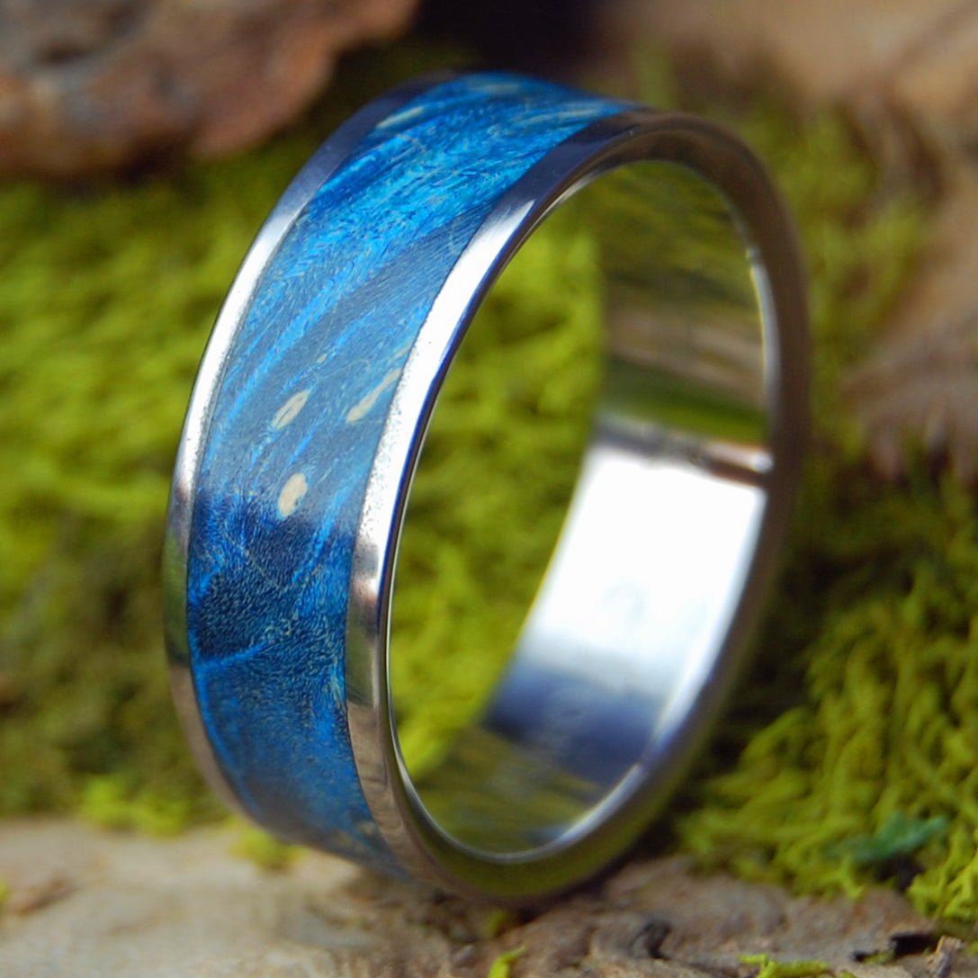 BOX ELDER MAD | Men's Turquose Box Elder Wood & Titanium Wedding Ring - Minter and Richter Designs