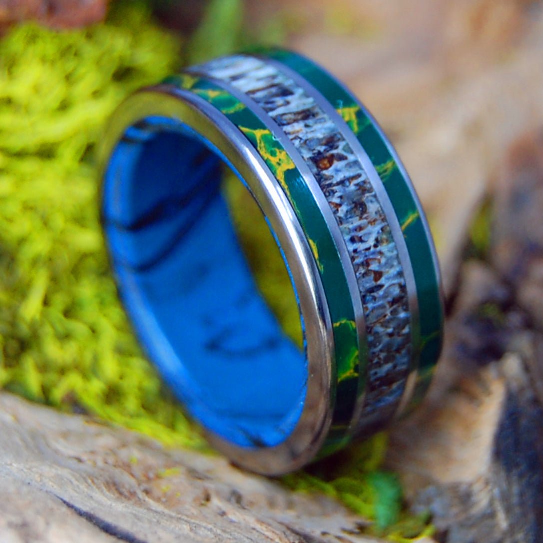 CARIBOU ABOVE THE LAKE | Men's Egyptian Jade, Mokume & Caribou Antler Wedding Ring - Minter and Richter Designs