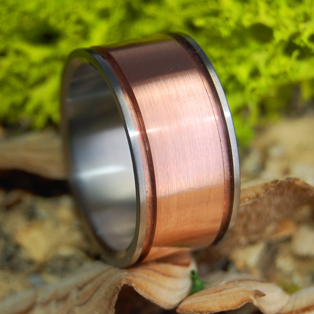 COPPER KINGPIN | Men's Copper & Titanium Wedding Ring - Minter and Richter Designs