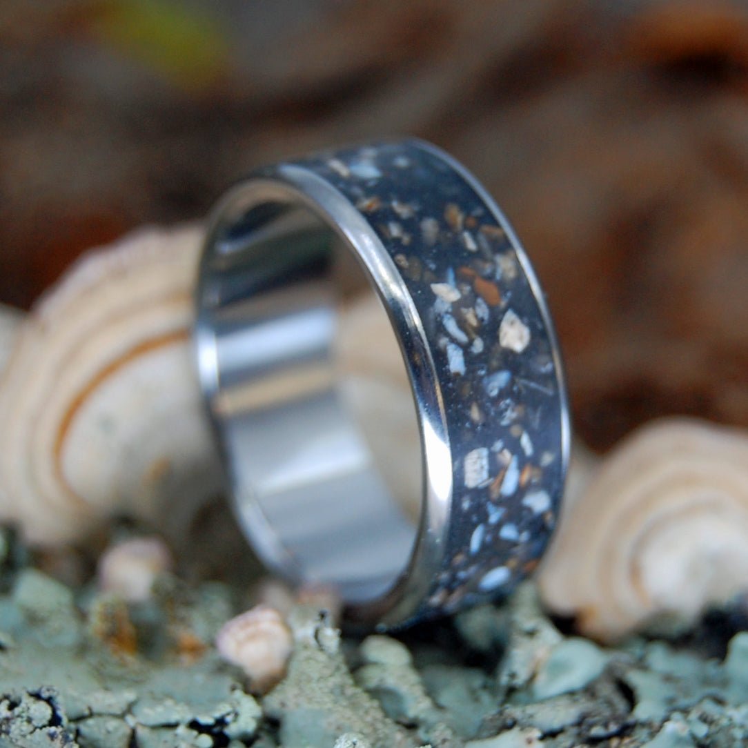 Deutschland | Men's German Beach Sand & Titanium Wedding Ring - Minter and Richter Designs