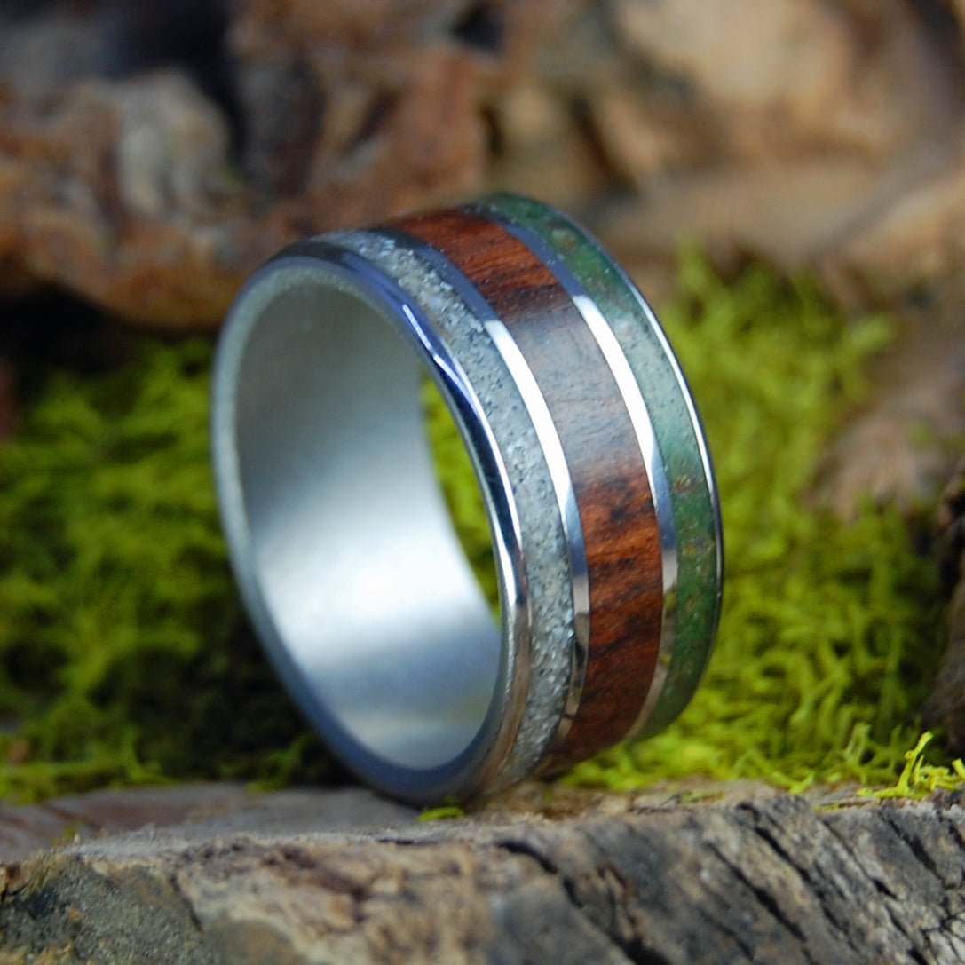 High In Aruba Ii | Men's Marijuana, Snakewood, Beach Sand & Titanium Wedding Ring - Minter and Richter Designs