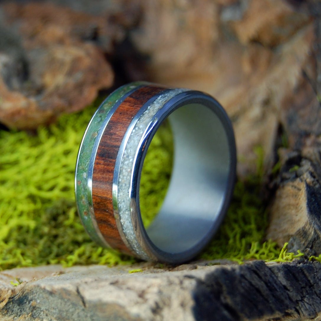 High In Aruba Ii | Men's Marijuana, Snakewood, Beach Sand & Titanium Wedding Ring - Minter and Richter Designs