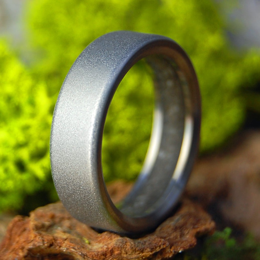 Humble Hidden Petoskey | Petoskey Stone - Unique Wedding Ring - Minter and Richter Designs