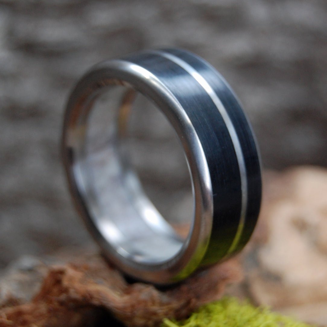 Humble Man Of The Land | Men's Moose Antler, American Bison Horn & Titanium Wedding Ring - Minter and Richter Designs