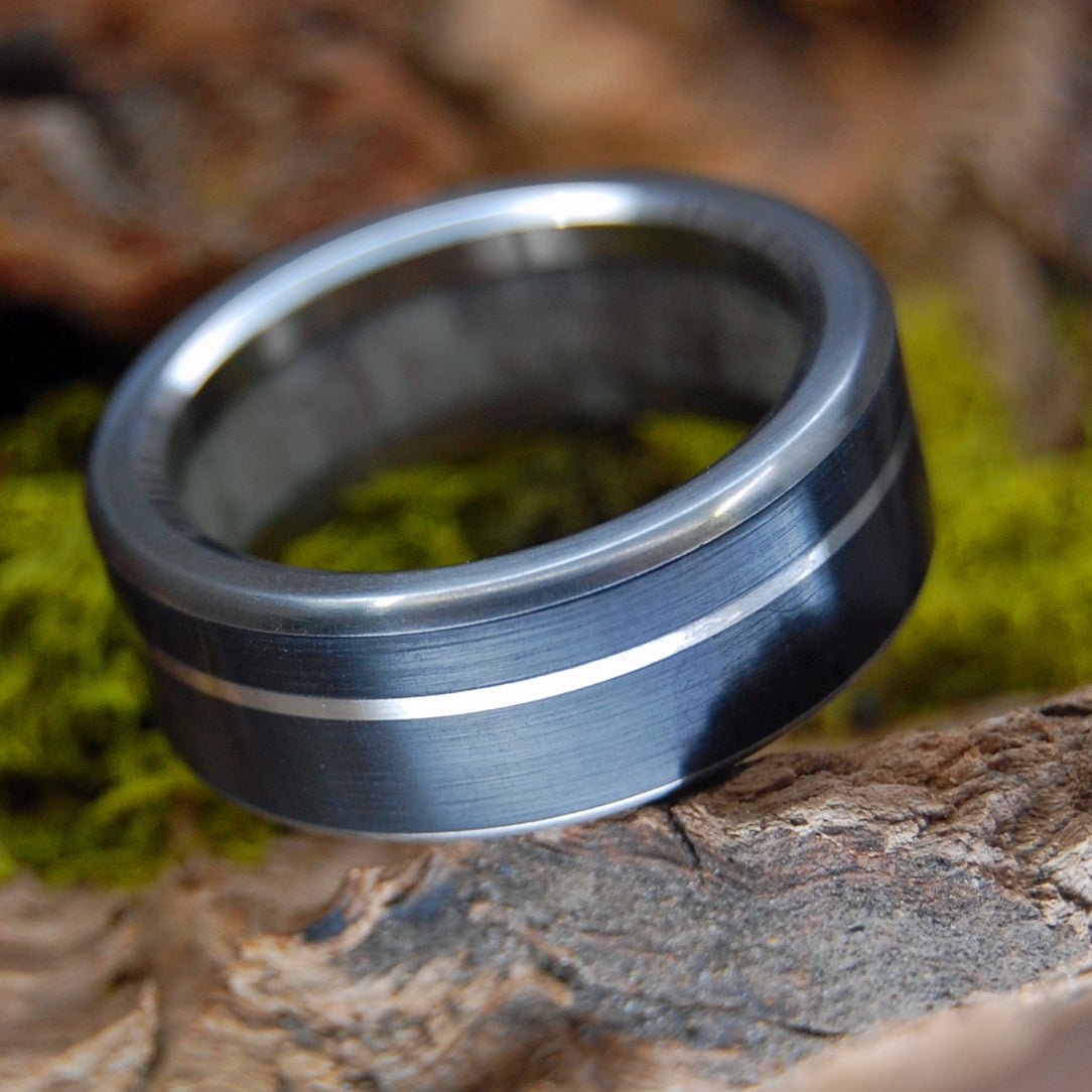 Humble Man Of The Land | Men's Moose Antler, American Bison Horn & Titanium Wedding Ring - Minter and Richter Designs