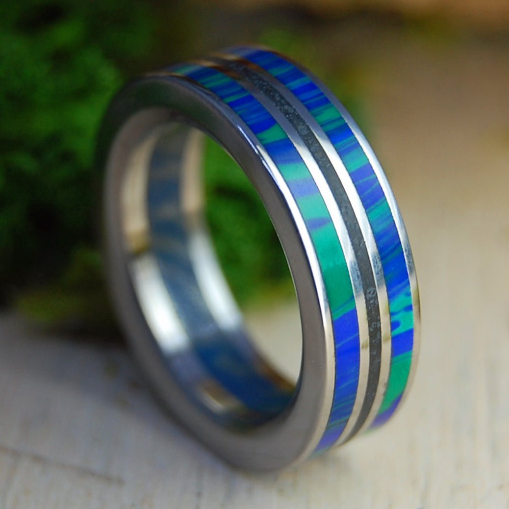 Humble Vik Aurora | Men's Azurite Malachite, Vik Beach Lava, M3 & Titanium Wedding Ring - Minter and Richter Designs