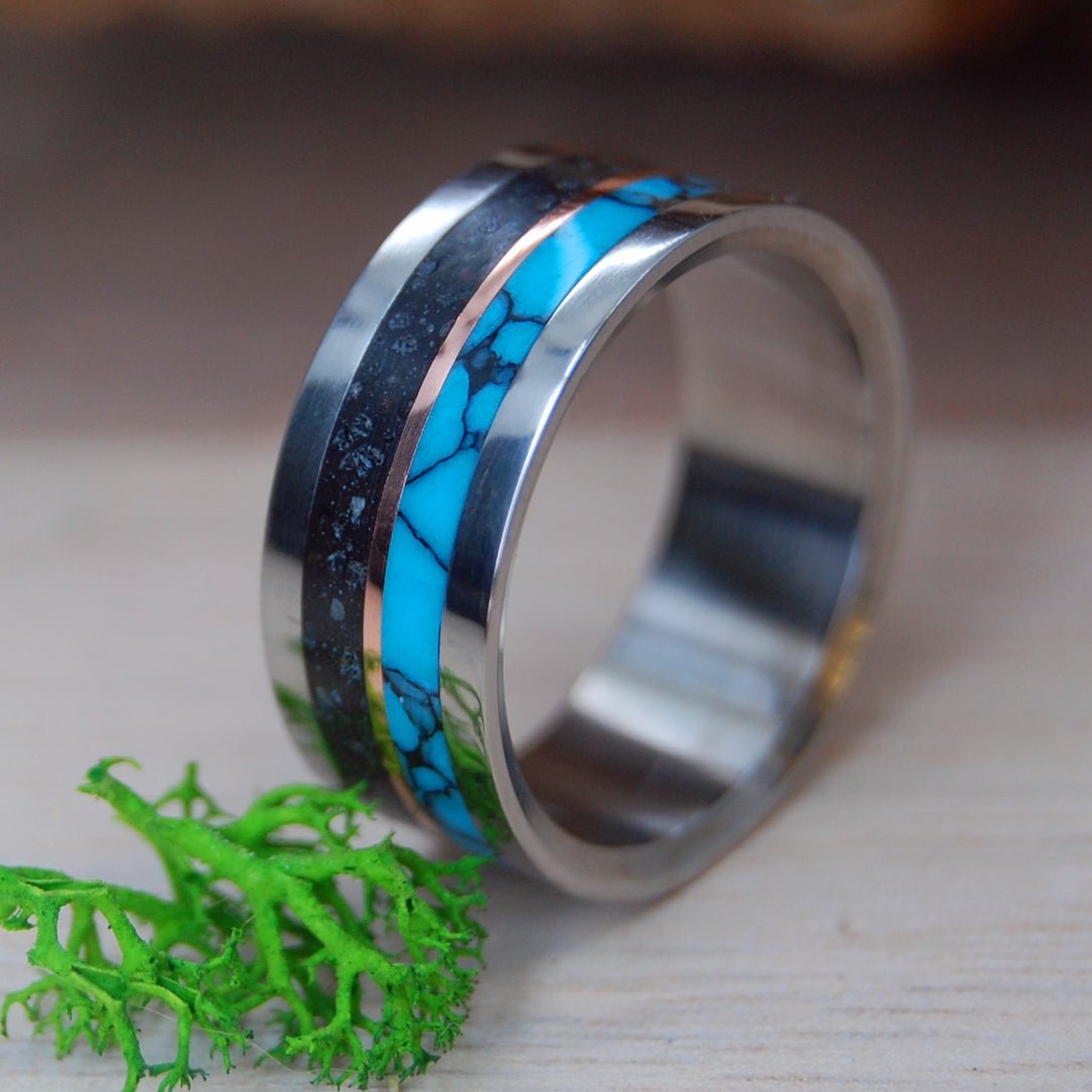 I Lava Iceland Ii | Men's Beach Sand, Turquoise, Copper & Titanium Wedding Ring - Minter and Richter Designs