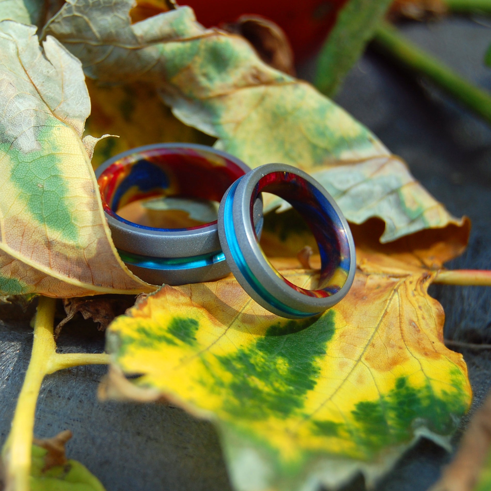 Lava Burst Explosion | Lava Burst Resin & Titanium - Unique Wedding Ring Set - Minter and Richter Designs