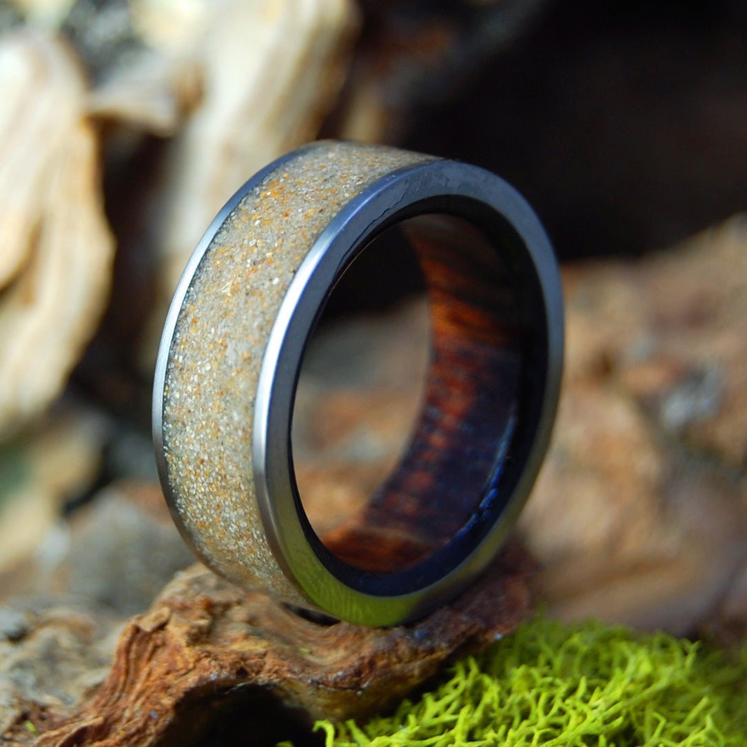 Les Braves Dday | Men's Omaha Beach Sand, Normandy France & Titanium Military Memorial Wedding Ring - Minter and Richter Designs