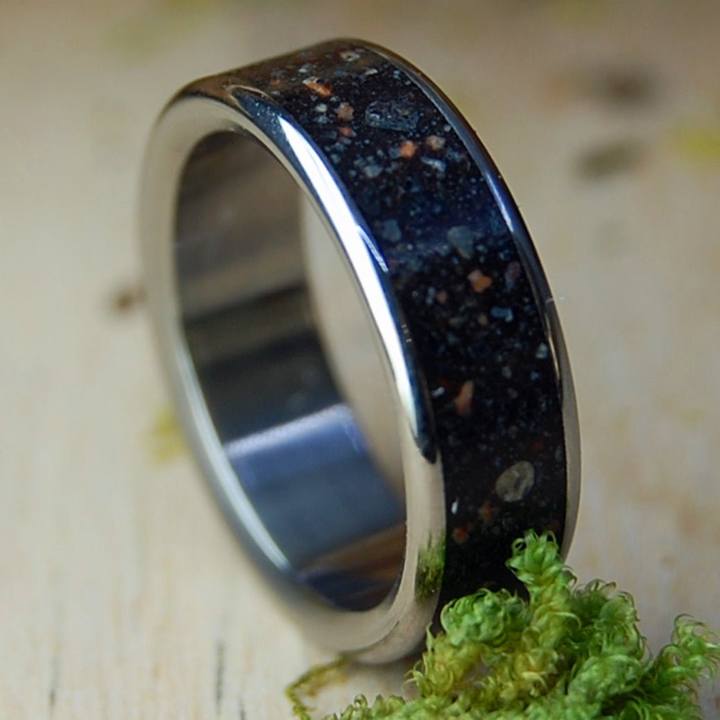 MY FAVORITE PLACES | Vik, Amalfi, Santorini, Sedona, Denali, Disney, Belize, Grand Canyon Wedding Ring - Minter and Richter Designs