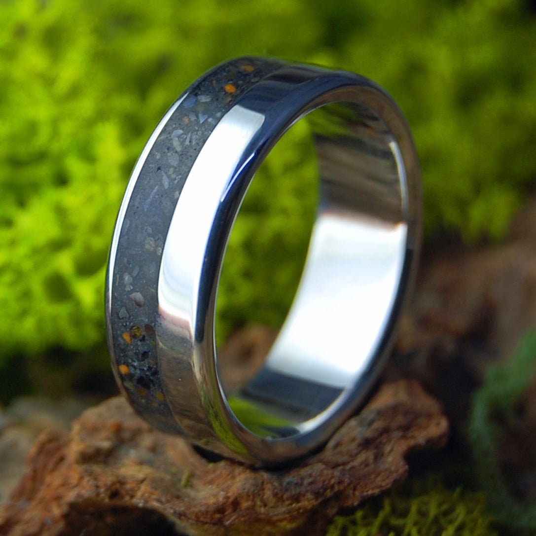 OCEAN BEACH SAN FRANCISCO | Ocean Beach CA Beach Sand & Inox Wedding Ring - Minter and Richter Designs