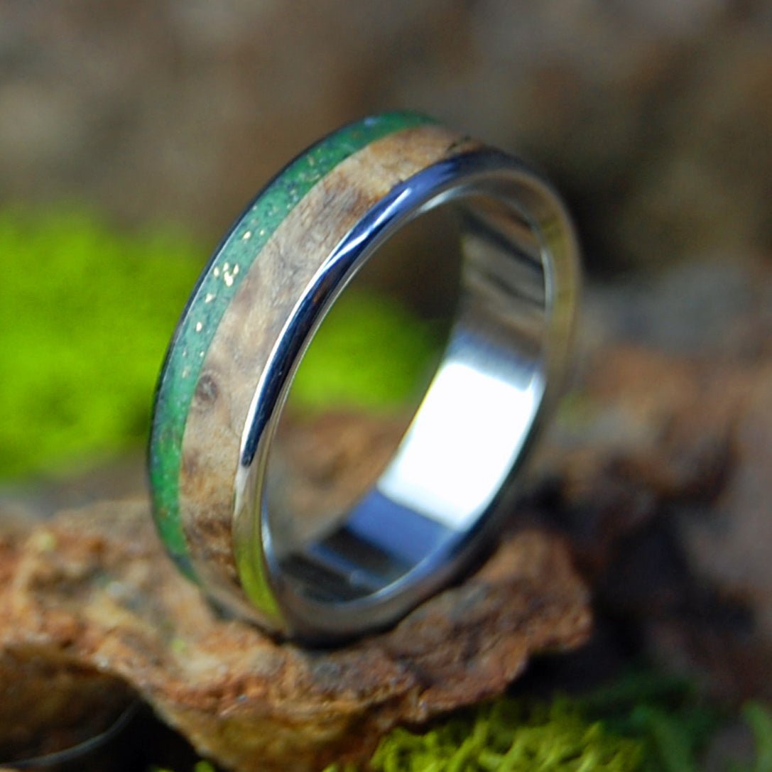 Ogunquit Acadia Gold Inox | Beach Sand & Gold & Birds Eye Maple Wood - Unique Wedding Ring - Minter and Richter Designs