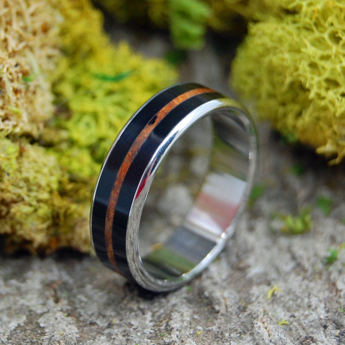 Onyx Redwood | Men's Redwood, Onyx Stone & Titanium Wedding Ring - Minter and Richter Designs