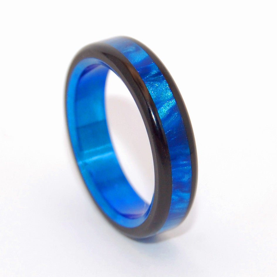 Rounded Blue Avec Tu | Men's Titanium & Blue Anodized Wedding Ring - Minter and Richter Designs