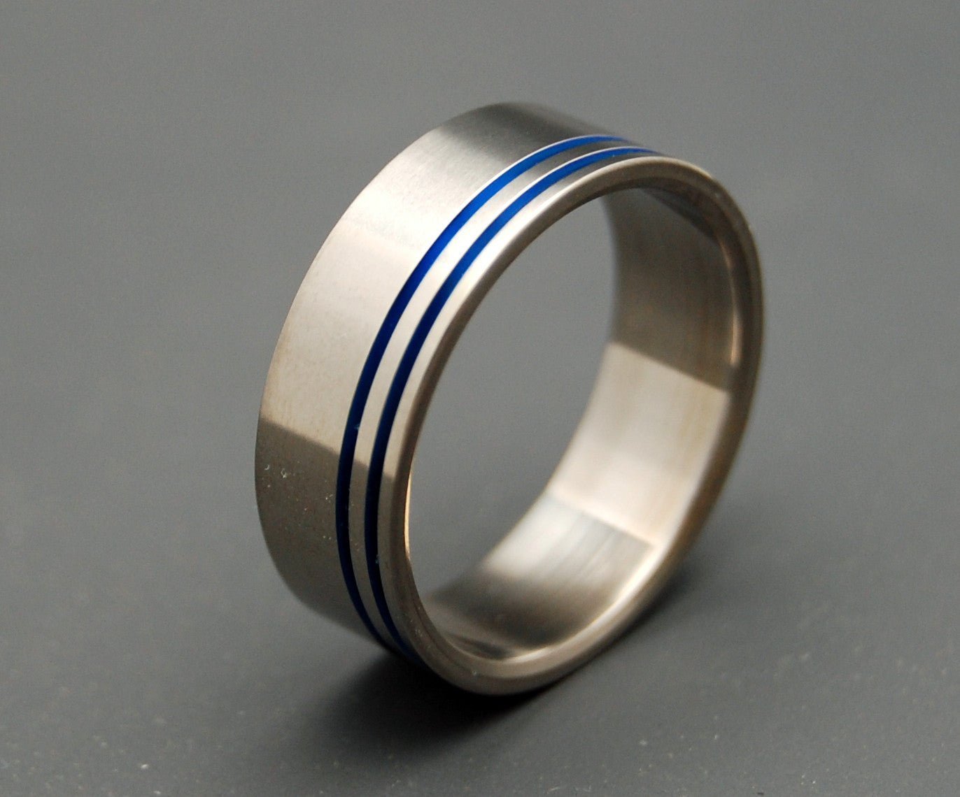 Royal Oracle | Men's Blue Anodized & Titanium Wedding Ring - Minter and Richter Designs