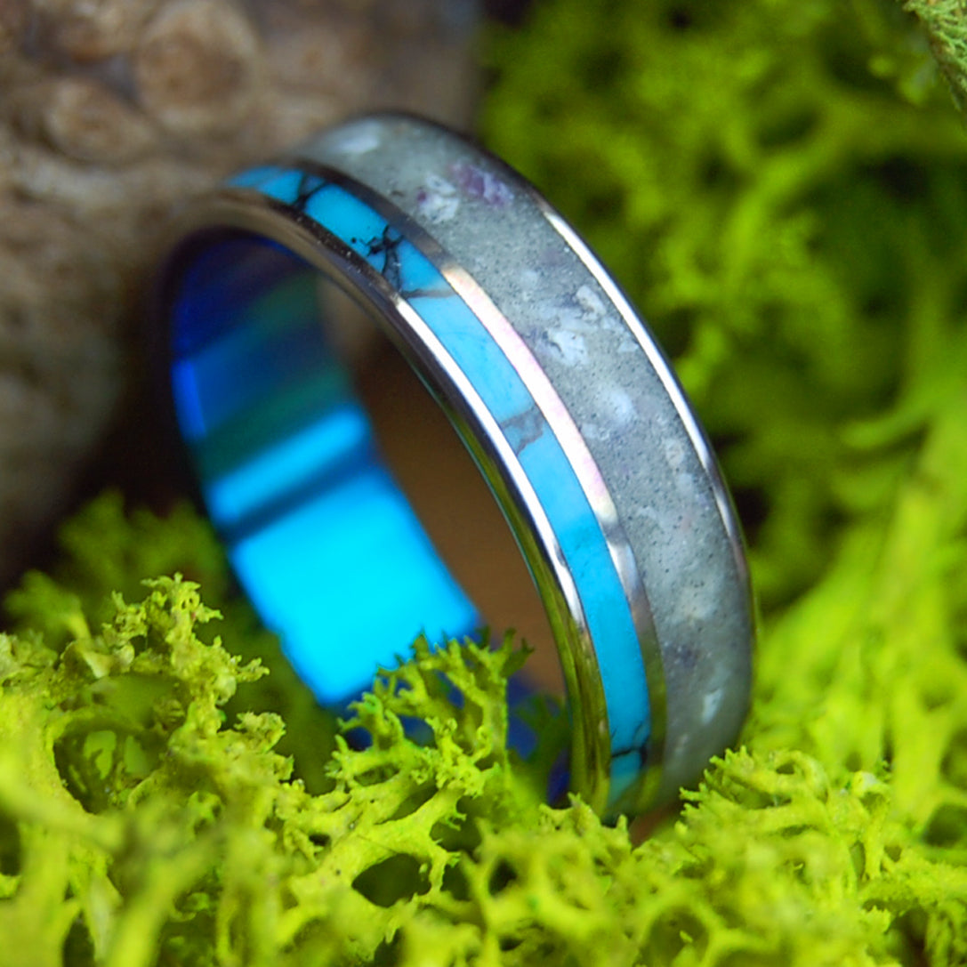 TURQUOISE IN SIESTA BEACH, FLORIDA | Men's Beach Sand, Shells, & Black-Webbed Turquoise Titanium Wedding Ring
