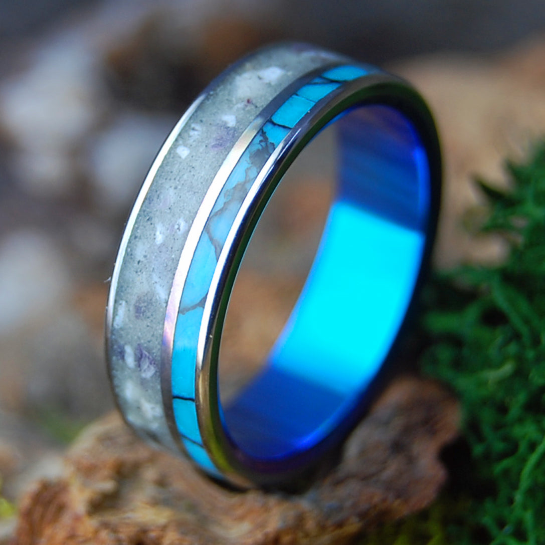 TURQUOISE IN SIESTA BEACH, FLORIDA | Men's Beach Sand, Shells, & Black-Webbed Turquoise Titanium Wedding Ring