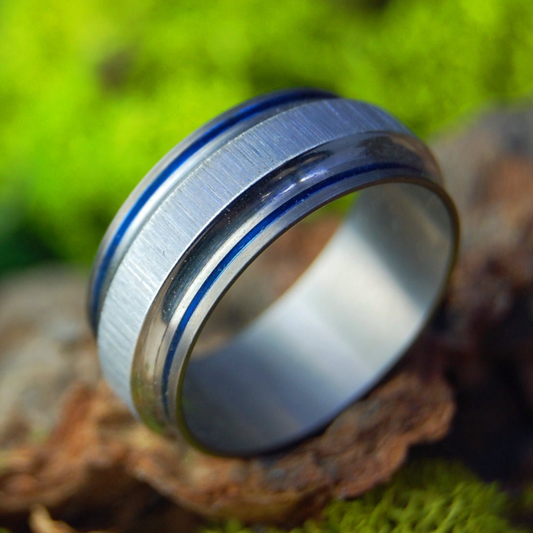Silver Strike | Size 9.5 At 8mm | Titanium Wedding Ring | On Sale - Minter and Richter Designs