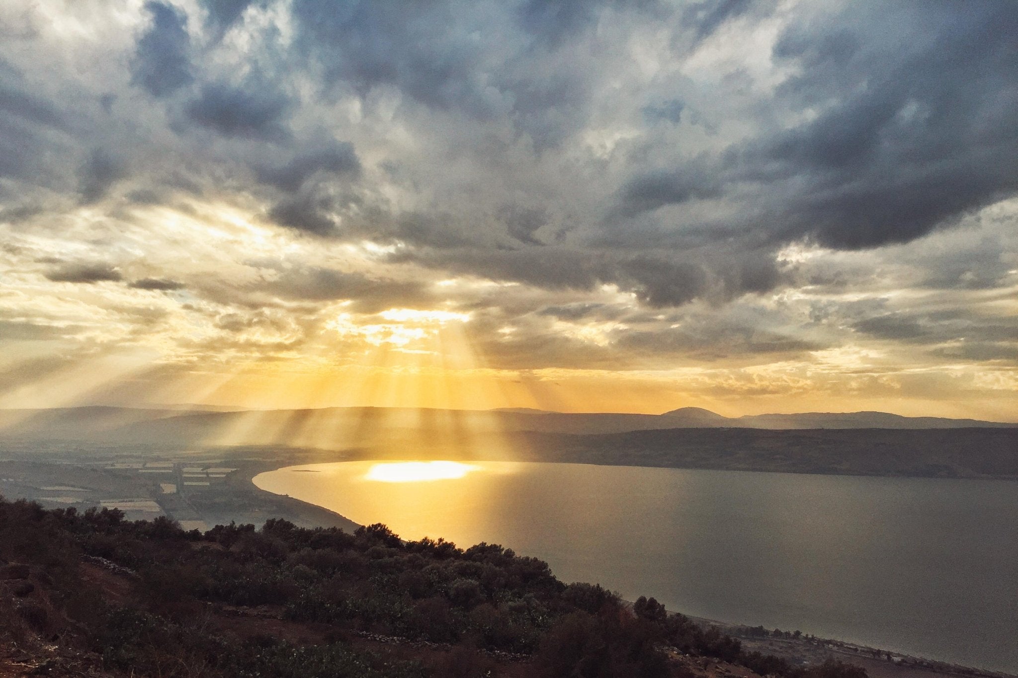 Sunrise & Sunset on Galilee | Israel Beach Sand & Stone Unique Wedding Rings - Minter and Richter Designs