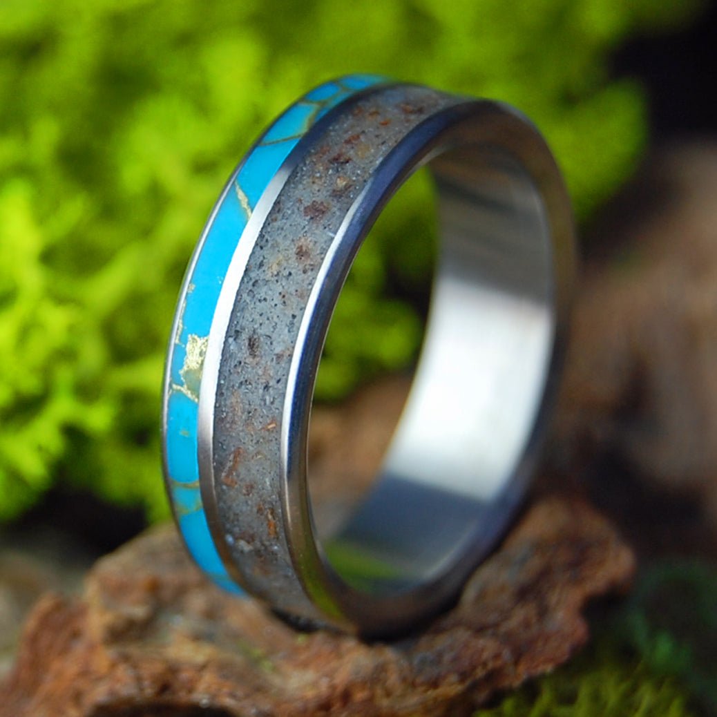 TIBETAN MONK IN JOSHUA TREE | Men's Joshua Tree Bark, Tibetan Turquoise & Titanium Wedding Ring - Minter and Richter Designs