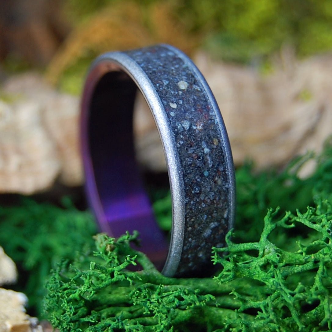 WASHINGTON STATE PURPLE | Rocks and Beach Sand Wedding Ring - Minter and Richter Designs