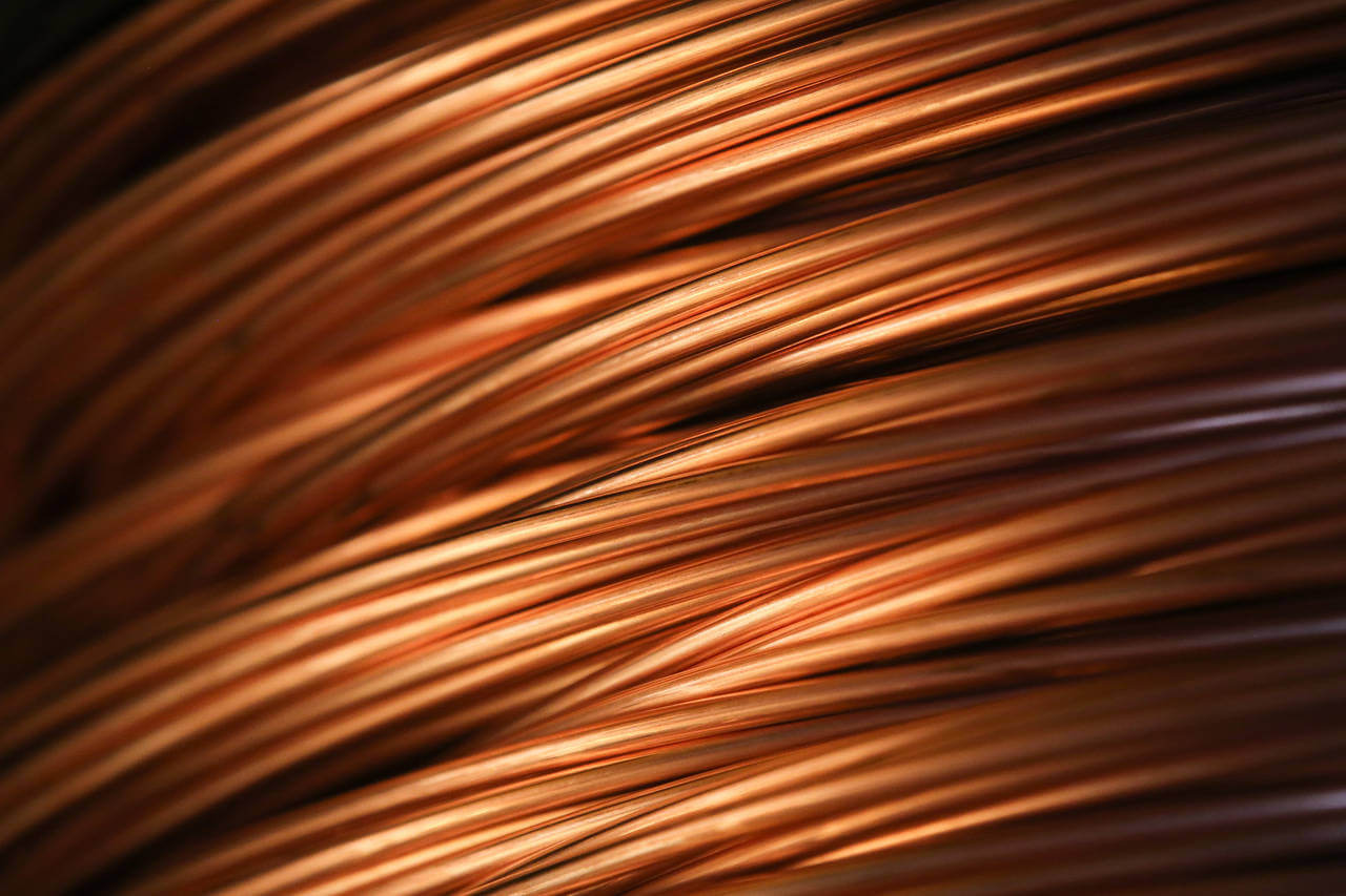 The Timeless Beauty of Copper in your Wedding Ring