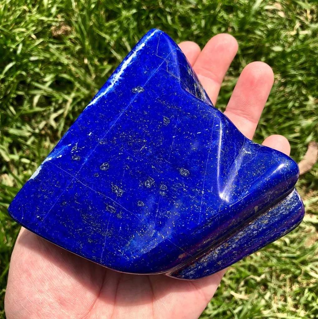 LAPIS LAZULI STONE Wedding Rings - How Earthy Materials Like Colorful Stones Can Symbolize Your Unique Love Story - Minter and Richter Designs