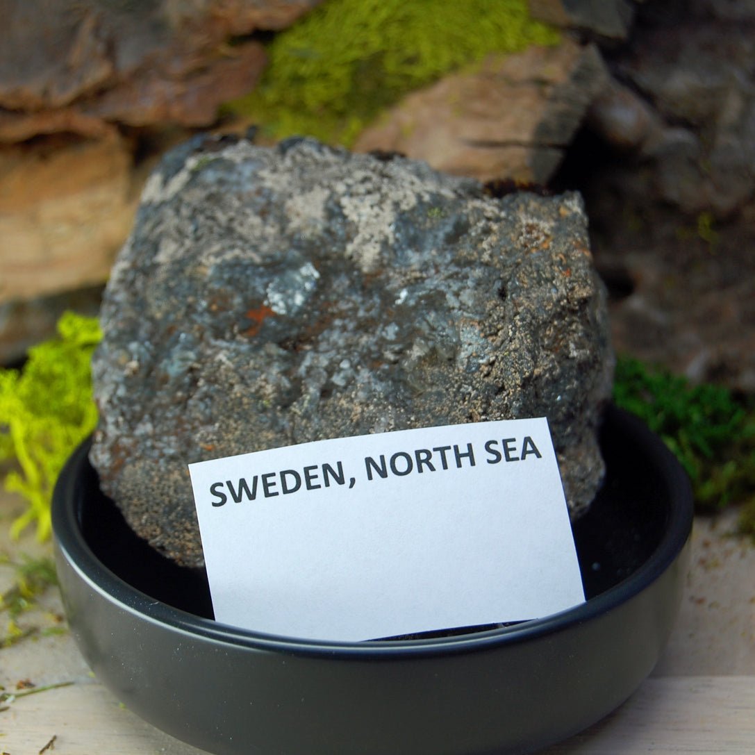 SWEDEN Beach Sand Wedding Rings - How Earthy Materials Like Sand, Dirt and Rocks Can Symbolize Your Unique Love Story - Minter and Richter Designs