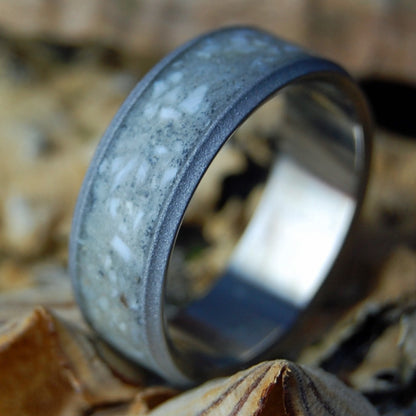 ST. AUGUSTINE PREDATOR | Men's Alligator Teeth, St. Augustine Beach Sand & Titanium Wedding Ring