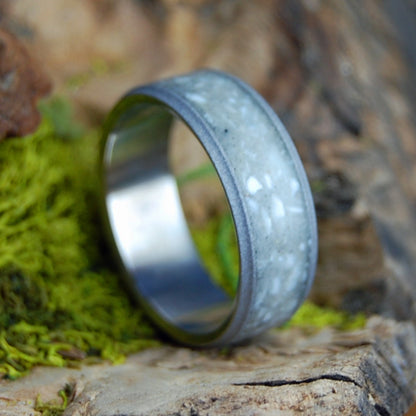 ST. AUGUSTINE PREDATOR | Men's Alligator Teeth, St. Augustine Beach Sand & Titanium Wedding Ring