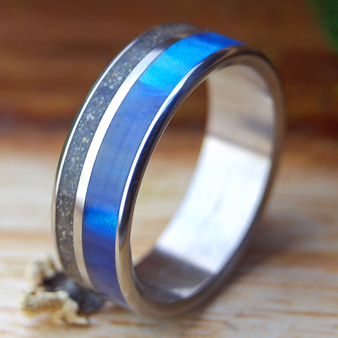 AGUADILLO BLUE | Beach Sand & Blue Marbled Opalescent Titanium Men's Wedding Ring