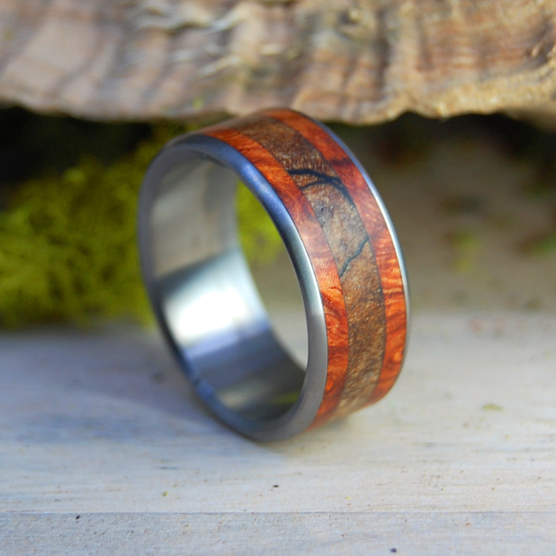 CORNER OF HIS HEART | Spalted Maple and Amboyna Burl -  Wooden Wedding Rings - Minter and Richter Designs