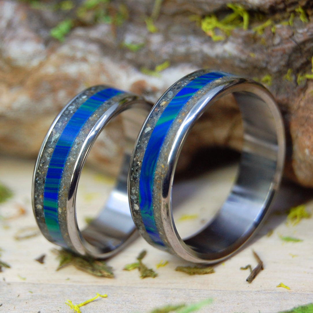 ODE TO THE AUSTRALIAN FERRYMEN | German Earth and N. Queensland Sand - Titanium Wedding Ring Set - Minter and Richter Designs