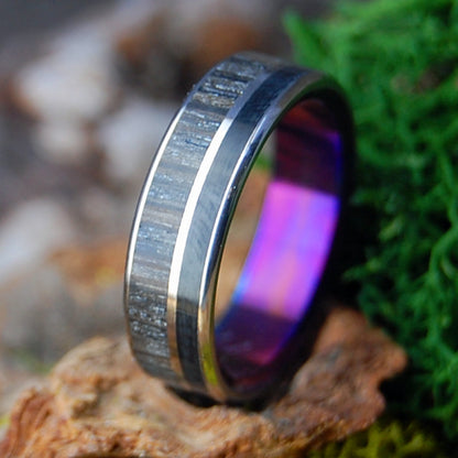 BISON BOG PURPLE | Bison Horn, Bog Oak & Titanium Wedding Ring