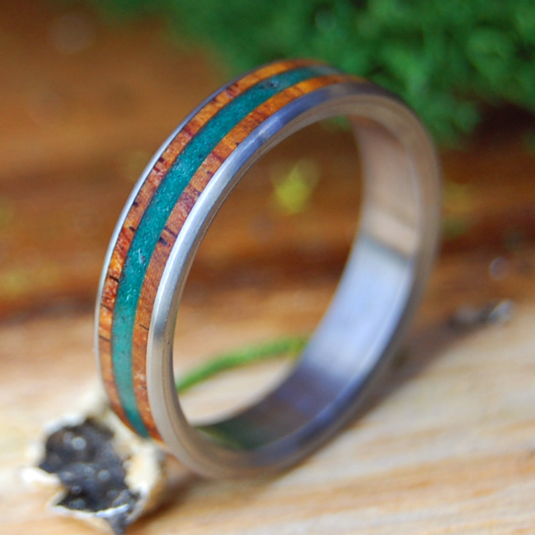 CRUSHED JADE LIGHT COCO | Crushed Jade, Light Cocobolo & Titanium Women's Wedding Ring