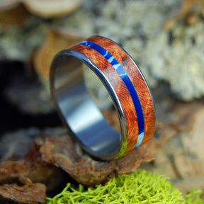 COBALT FAULT LINE - Amboyna Wood and Cobalt Stone - Titanium Wedding Ring - Minter and Richter Designs