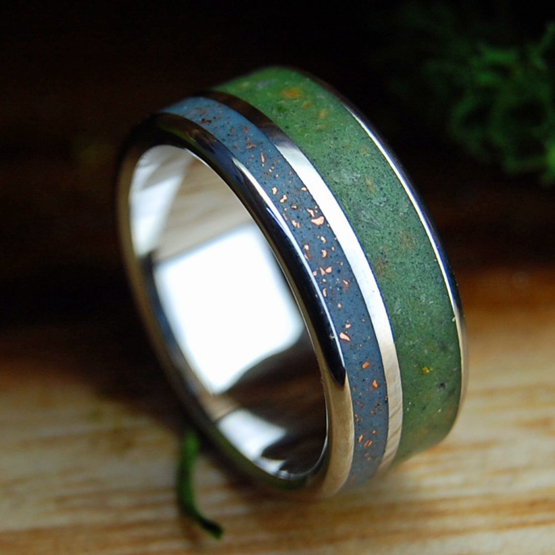 NATIVE TO MANY WORLDS WIDE GREEN | Men's Inox Connemara Marble, Native Michigan Copper & Titanium Wedding Ring