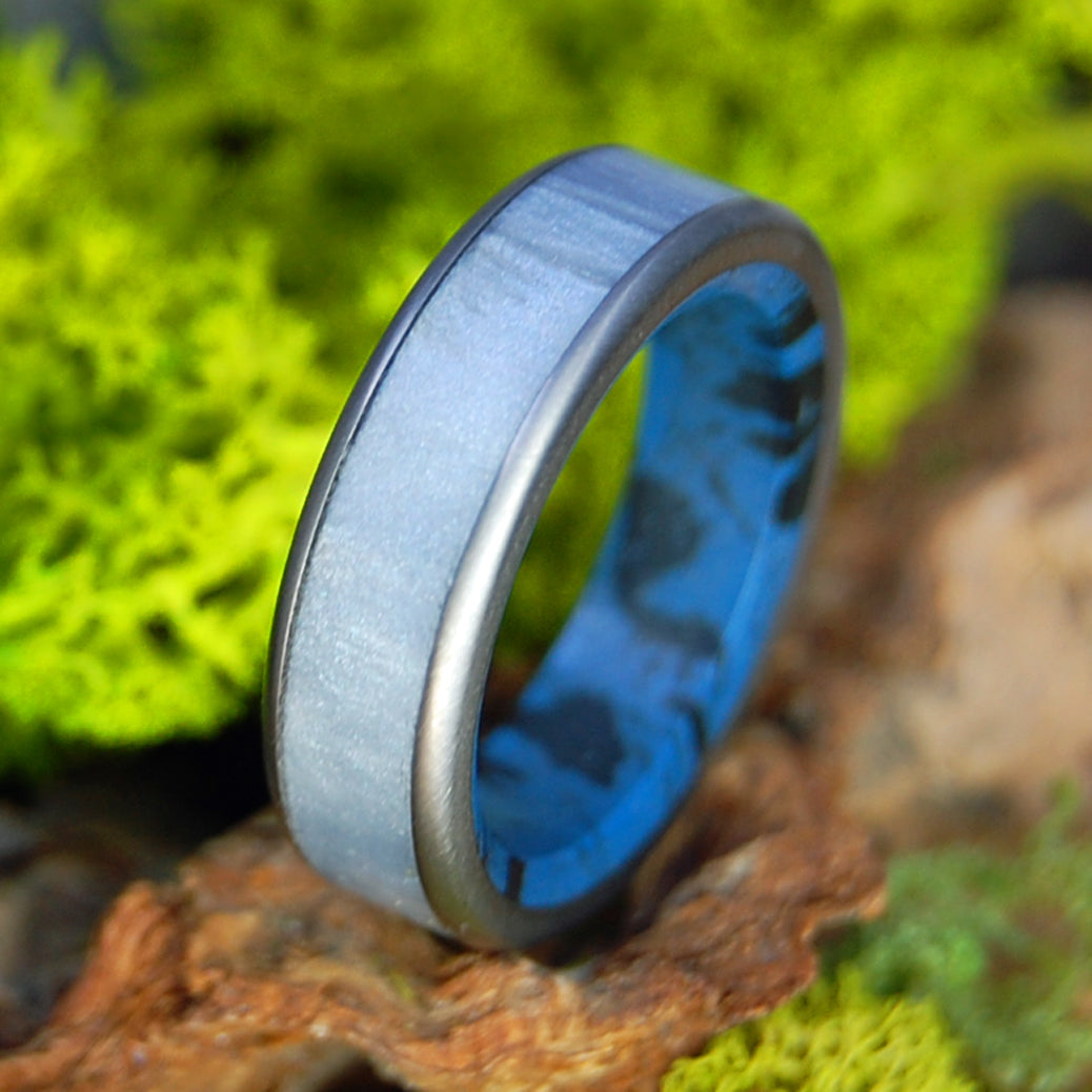 Oceania Blue Black | Men's Gray Marbled Opalescent, Blue Black M3 & Titanium Wedding Ring