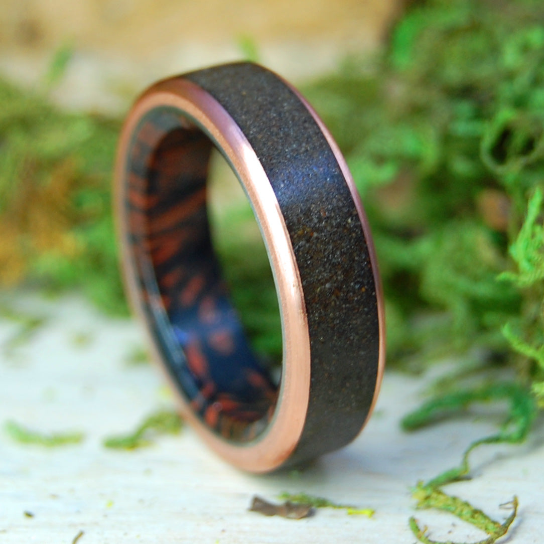 ONE NIGHT IN MOROCCO | Copper and Sahara Desert Sand | Titanium Wedding Rings - Minter and Richter Designs