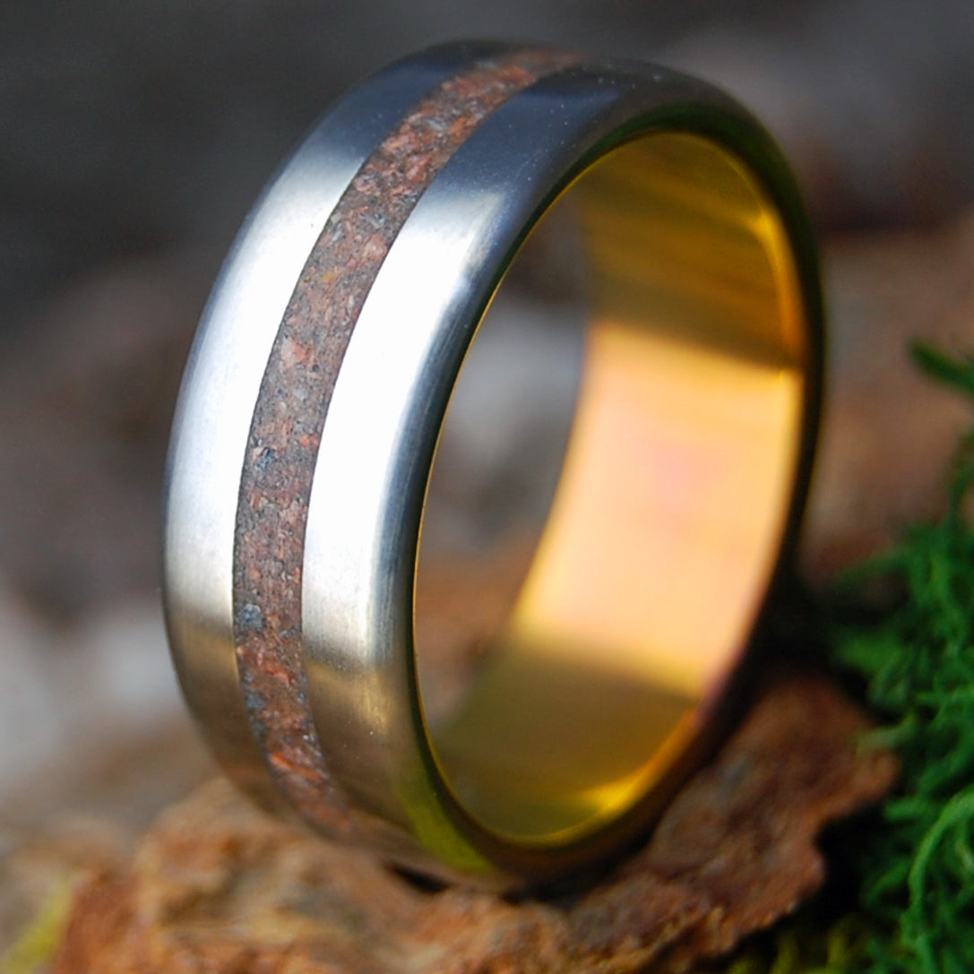 ALAND ISLANDS RAPAKIVI SUNSET | Men's Rapakivi Granite & Titanium Wedding Ring