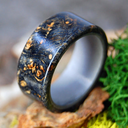 SANDBLASTED ELDER | Men's Black Box Elder Wood & Titanium Wedding Ring