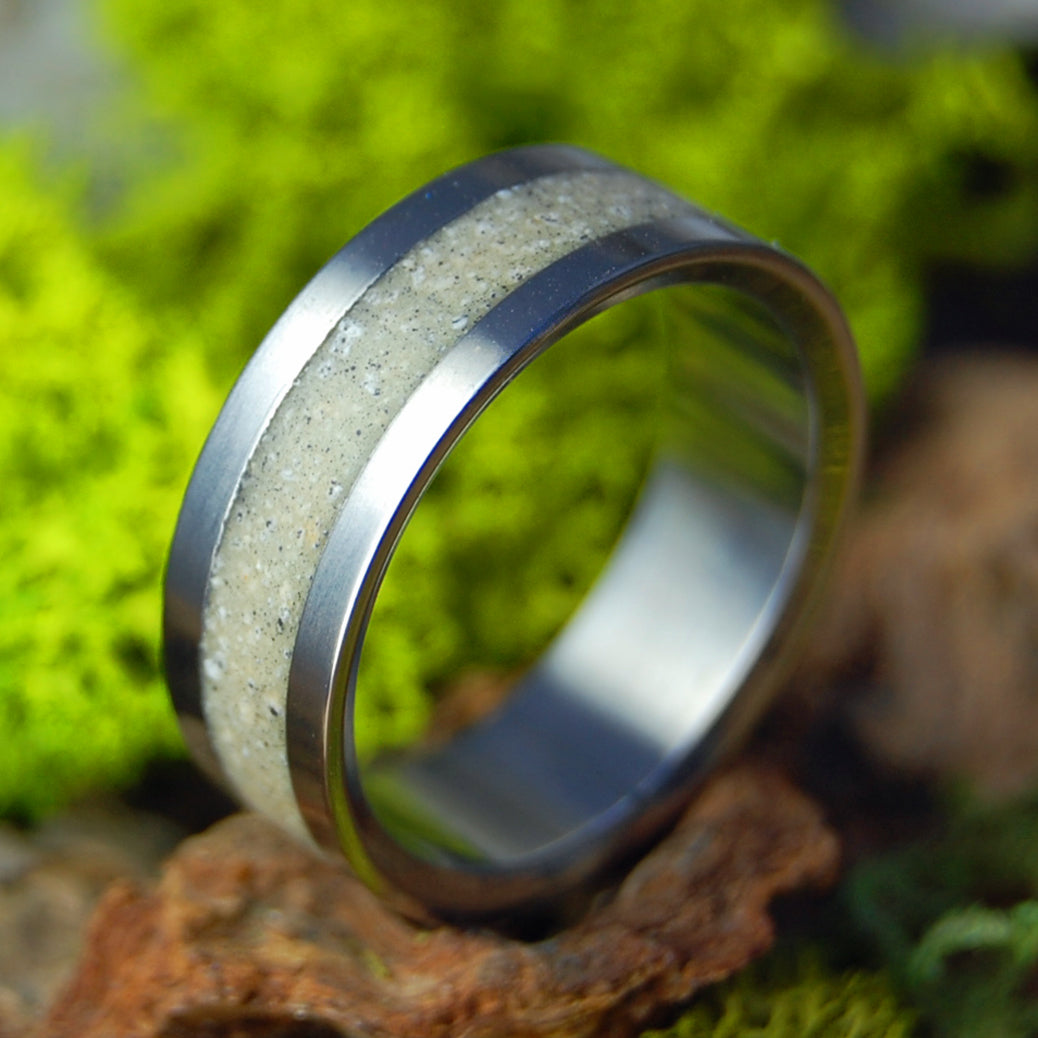 YOUR LIFE ROCKS | Your Personal Rocks, Shells and/or Beach Sand - Unique Wedding Ring
