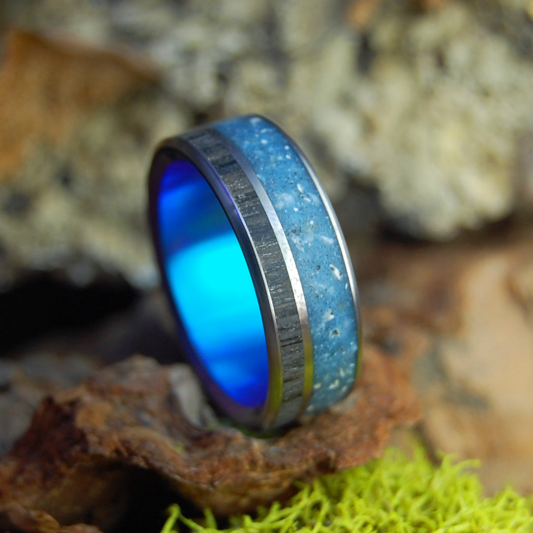 YOUR PERSONAL ROCKS OR SAND BLUE| Your rocks and sand & Irish Bog Oak - Titanium Wedding Ring - Minter and Richter Designs