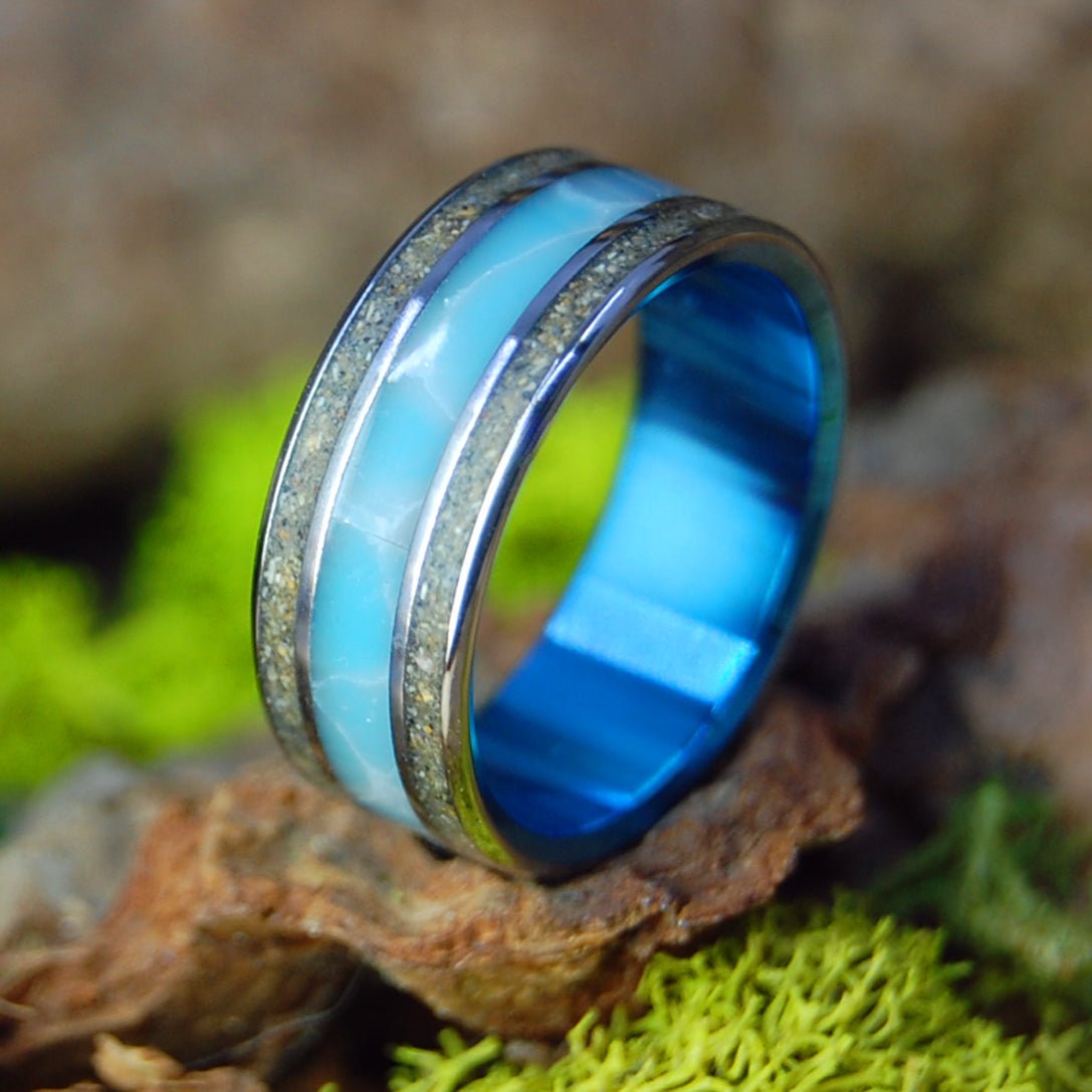 Aguadillo Puerto Rico | Men's Aguadillo PR Beach Sand, Larimar Stone & Titanium Wedding Ring - Minter and Richter Designs